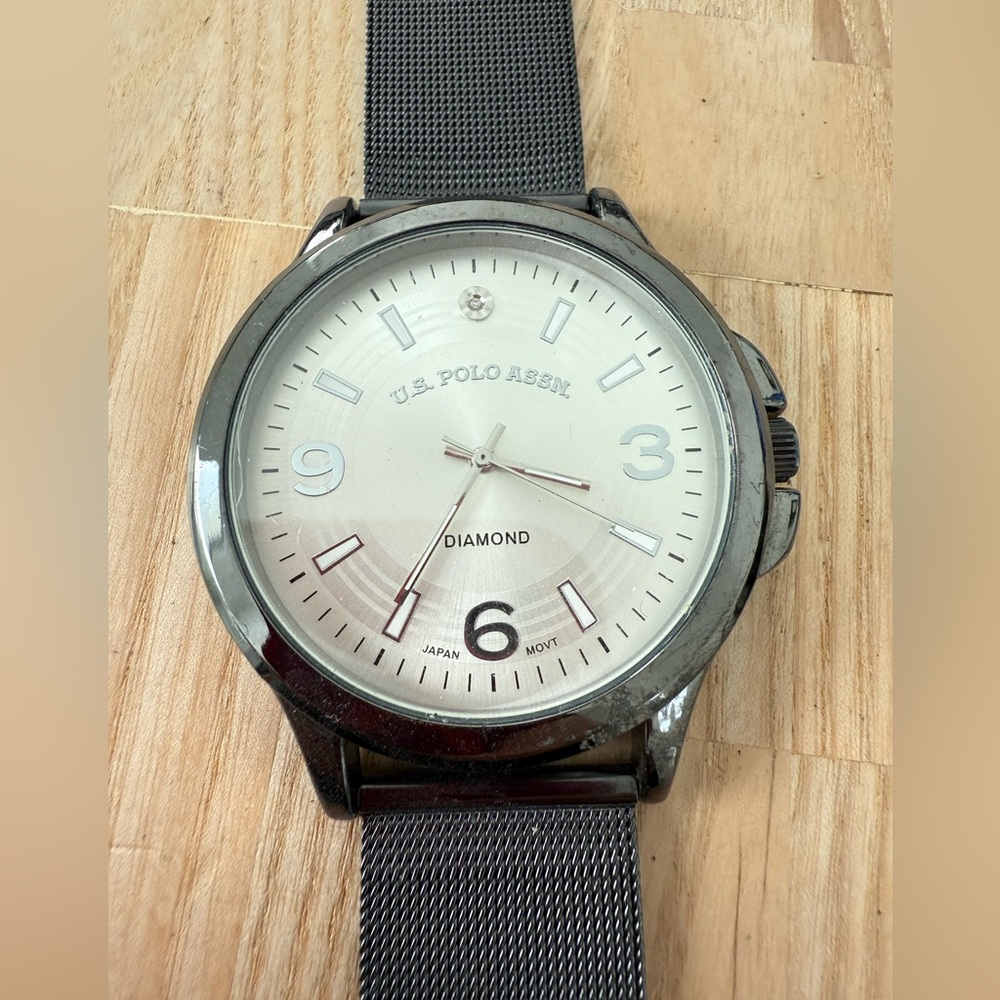 U.S. polo assn. mens gunmetal gray diamond classic watch NEW BATTERY